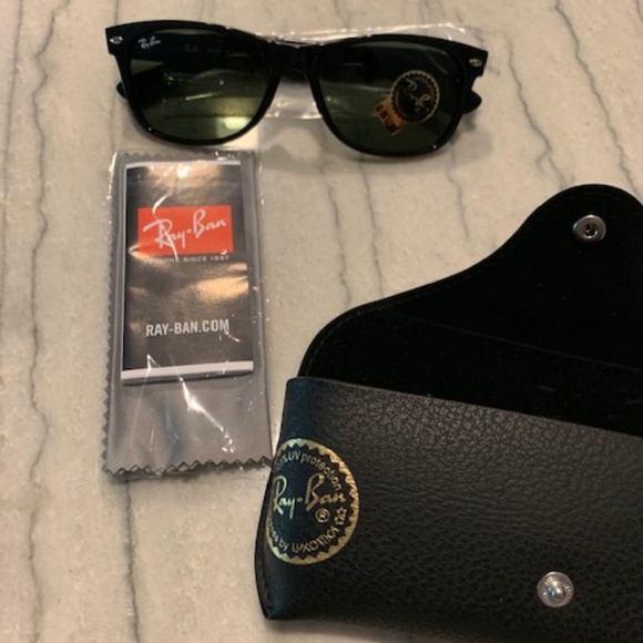 Ray-Ban Other - Ray-Ban New Wayfarer Classic Sunglasses